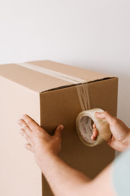Crowdfunding Fulfillment 2026: Kickstarter & Indiegogo Guide
