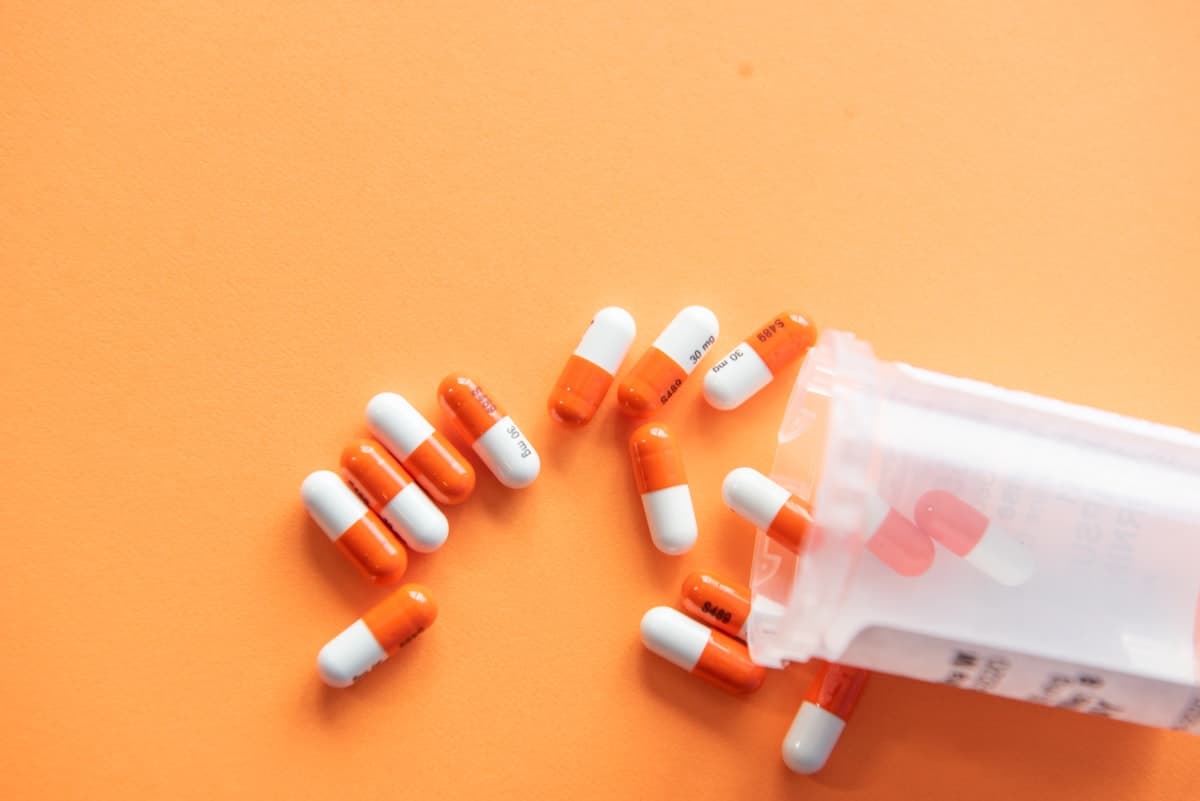 Research Peptide Fulfillment: Storage, Shipping & Compliance