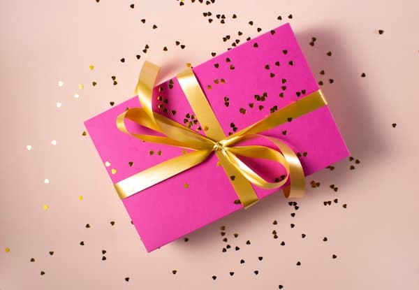 Subscription box with custom kitting ready for shipping